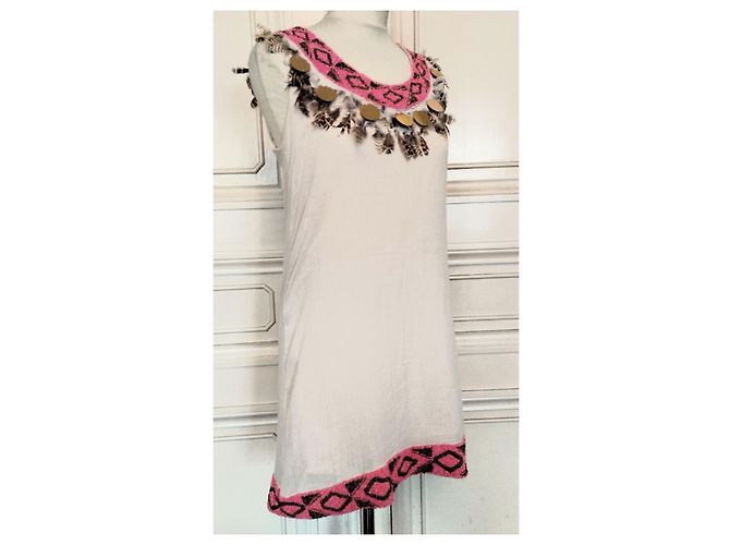 Manoush Vestido Chic Pocahontas de Gasa de Algodón con Plumas y Dijes Castaño Rosa Blanco Dorado - vista 13