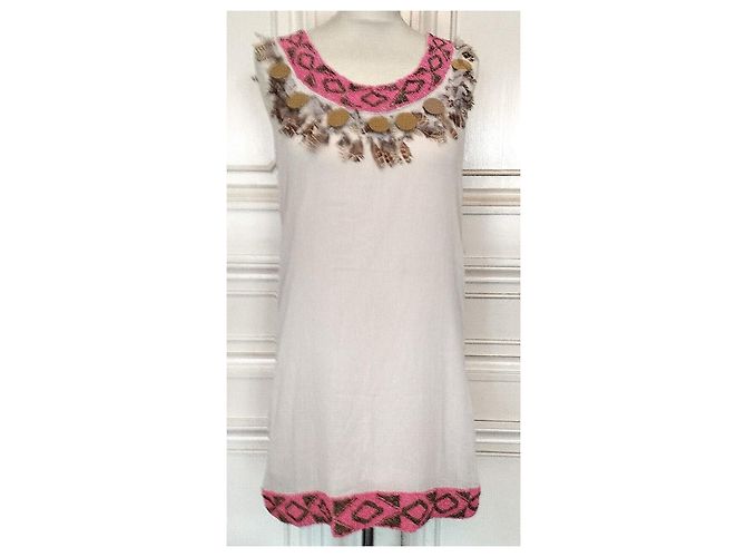 Manoush Vestido Chic Pocahontas de Gasa de Algodón con Plumas y Dijes Castaño Rosa Blanco Dorado - vista 9