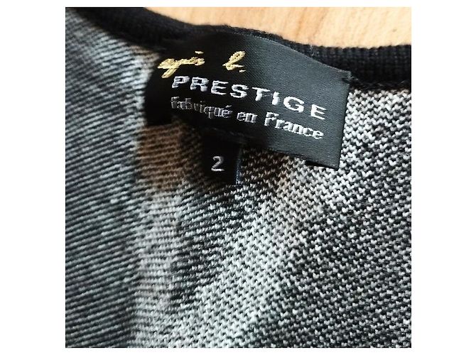 Agnès b. Trendy Graphique ärmelloses Strickkleid Schwarz Weiß - Ansicht 4