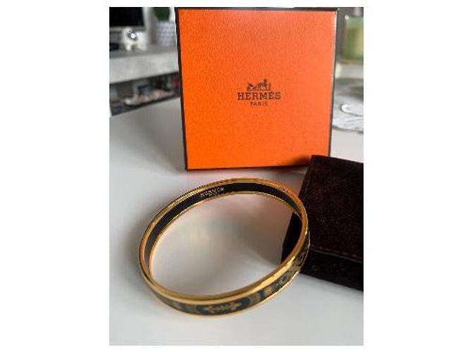 Bracciale rigido Hermès in metallo dorato e smalto nero Gold hardware - vista 5
