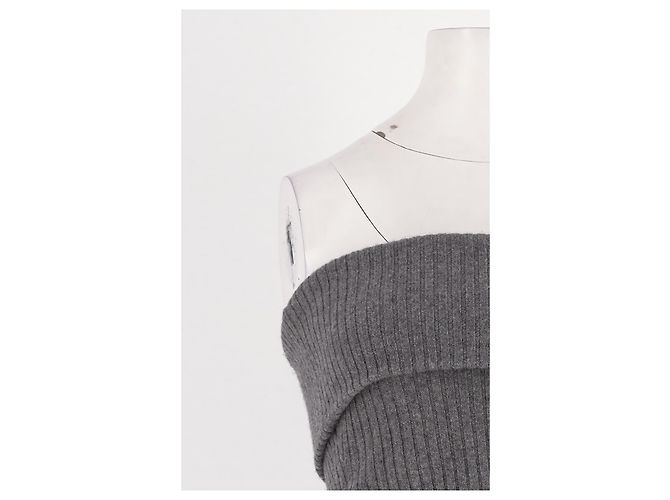 Top de cachemira gris Reformation - vista 3