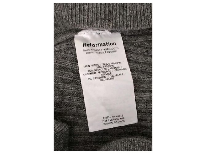 Top de cachemira gris Reformation - vista 8