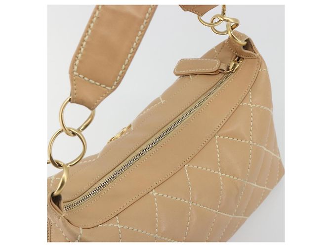 CHANEL Wild Stitch Shoulder Bag Leather Beige Gold CC - vista 6