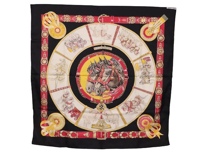 Hermès Pañuelo HERMES Carre 90
CHEVAUX DE TRAIT
Seda Negro - vista 13
