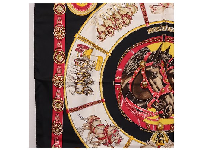 Hermès Pañuelo HERMES Carre 90
CHEVAUX DE TRAIT
Seda Negro - vista 5