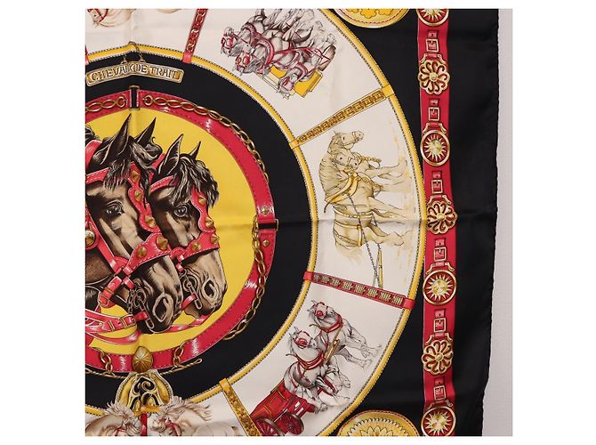 Hermès Pañuelo HERMES Carre 90
CHEVAUX DE TRAIT
Seda Negro - vista 7