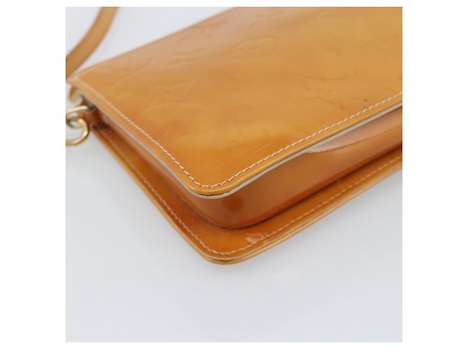 LOUIS VUITTON Monogram Vernis Lexington Accessory Pouch Beige M91010 - vista 14