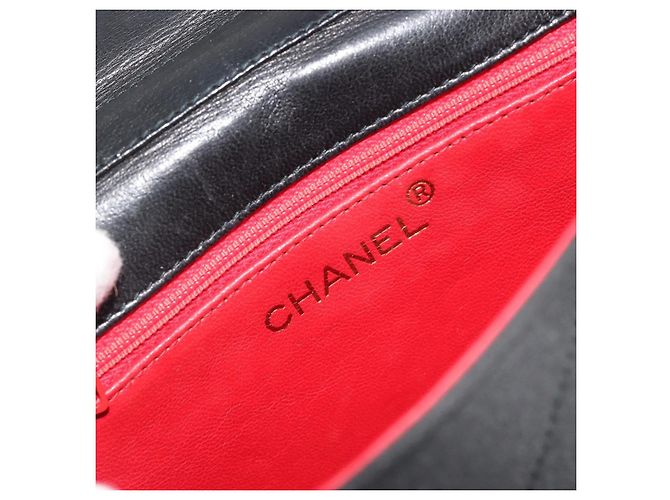 CHANEL Matelasse Chain Shoulder Bag Satin Black Gold CC - vista 21