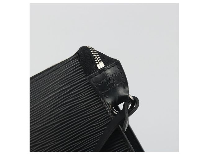 LOUIS VUITTON Epi Pochette Accessoires Accessory Pouch Black M52982 - vista 17