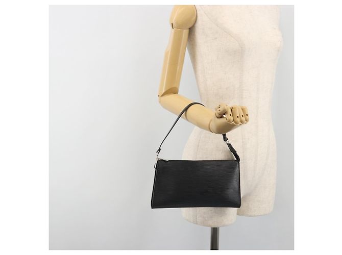 LOUIS VUITTON Epi Pochette Accessoires Accessory Pouch Black M52982 - vista 21