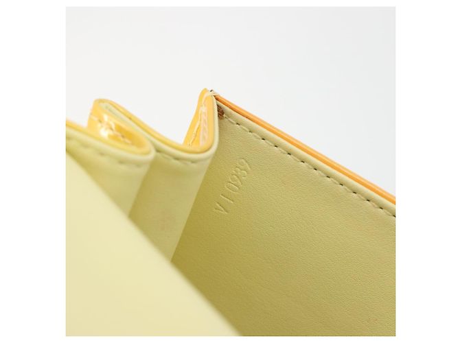 LOUIS VUITTON Monogram Vernis Spring Street Lime Yellow M91068 LV - vista 11