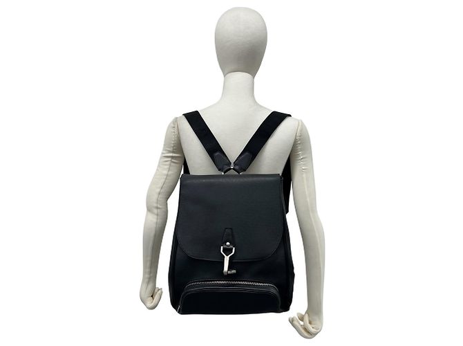Louis Vuitton Cassia Taiga Leather Backpack Black - view 2