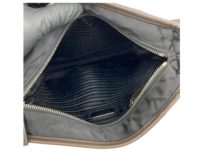 Borsa a tracolla Prada Nylon e Pelle Saffiano Nero Marrone - vista 9