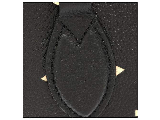 Borsa Louis Vuitton Bicolor Monogram Empreinte OnTheGo PM Nero Beige - vista 5