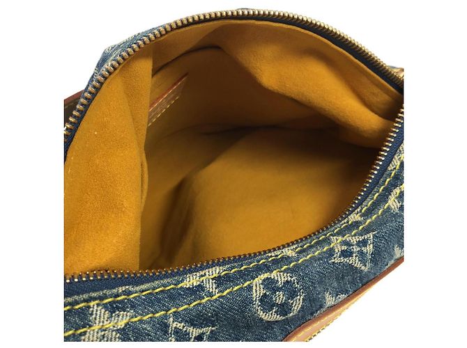 Borsa a tracolla Louis Vuitton Monogram Denim Baggy PM Blu - vista 7
