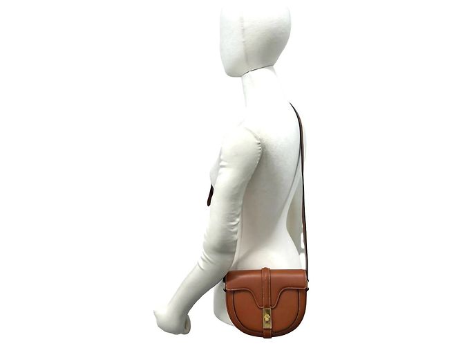 Céline Celine 16 Seize Besace Logo Hardware Leather Mini Shoulder Bag Marrone - vista 2