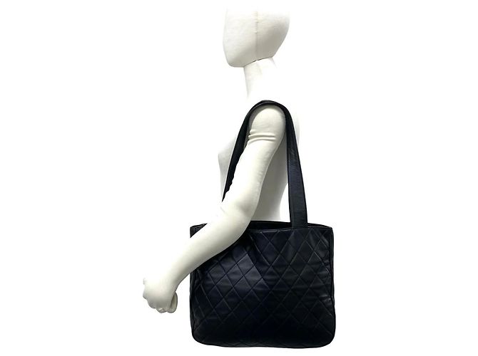 Borsa Tote Chanel Matelassé Coco Mark in pelle di agnello Nero - vista 2