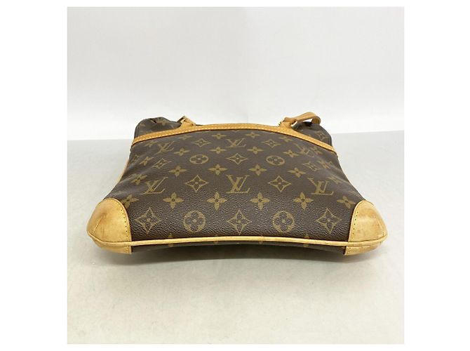 Borsa Tote Louis Vuitton Monogram Coussin GM Marrone - vista 3
