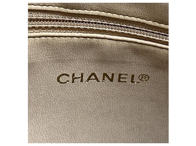 Borsa Tote Chanel in vitello martellato avorio Crudo - vista 5