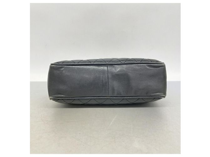 Timeless Chanel Matelassé Lammleder Chain Tote Bag Schwarz - Ansicht 3