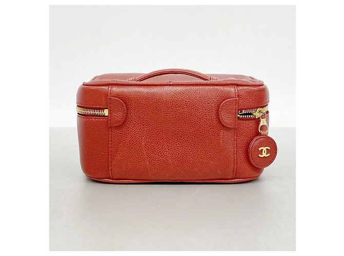Bolso Vanity Chanel de piel de becerro granulada roja - vista 9