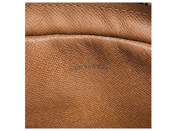 Borsa a tracolla Louis Vuitton Monogram Saint Germain 24 Marrone - vista 5