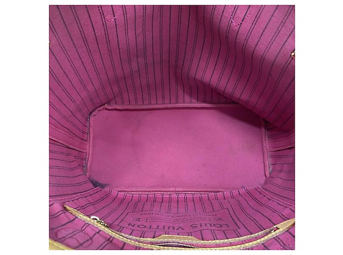 Saco Tote Louis Vuitton Monogram Neverfull MM Rosa - vista 4