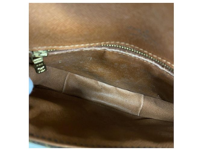 Bolsa de Ombro Louis Vuitton Monogram Chantilly PM Marrom - vista 4