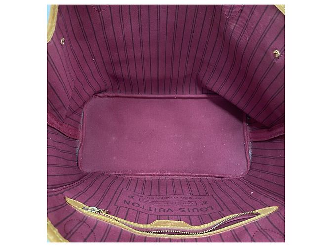 Louis Vuitton Monogram Neverfull MM Tote Bag in Fuchsia Fuschia - Ansicht 4