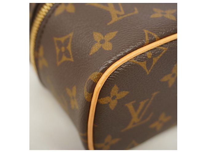 Bolso de maquillaje Louis Vuitton Monogram Nice Nano Castaño - vista 6