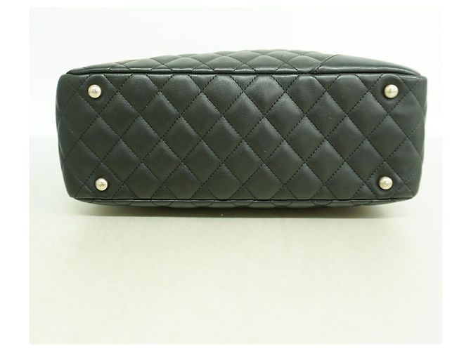 Borsa a tracolla Chanel Cambon in pelle di agnello Nero - vista 3