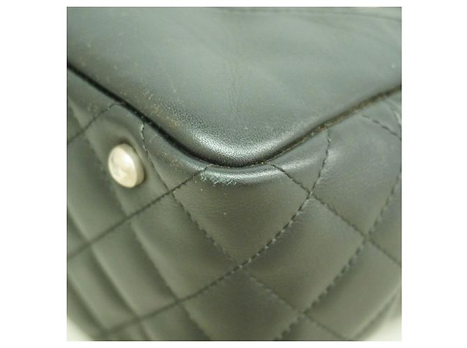 Borsa a tracolla Chanel Cambon in pelle di agnello Nero - vista 6
