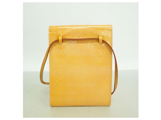 Borsa a tracolla Louis Vuitton Vernis Kenmea in Rose Marrone - vista 9