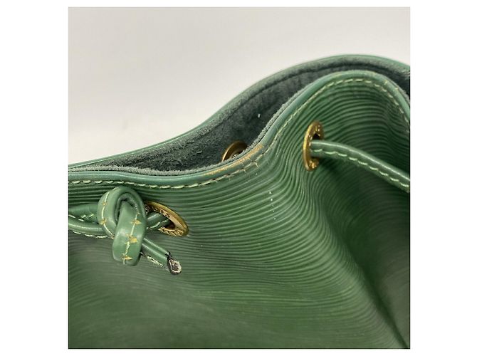 Borsa a tracolla Louis Vuitton Epi Noe - vista 9