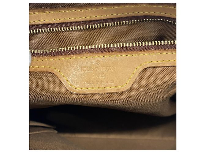 Saco Cabas Piano Monogram Louis Vuitton Marrom - vista 5