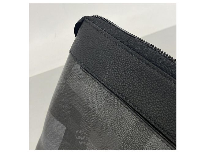 Louis Vuitton Damouflage Pochette Voyage Souple Clutch Bag Nero - vista 8