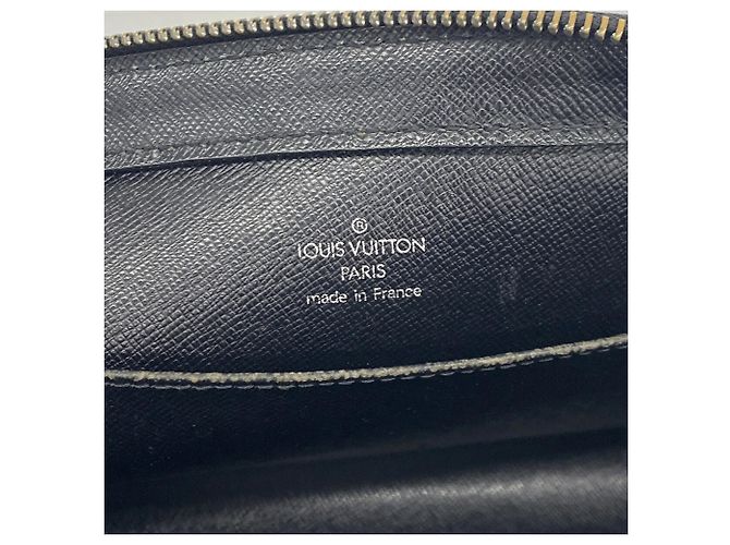 Borsa a pochette Louis Vuitton Taiga Baikal M30182 Grigio - vista 5