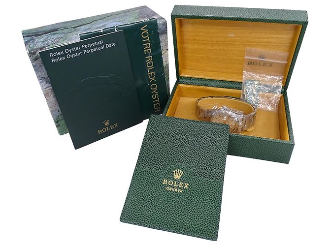 Orologio da uomo Rolex Oyster Perpetual Date 15200 serie A - vista 8
