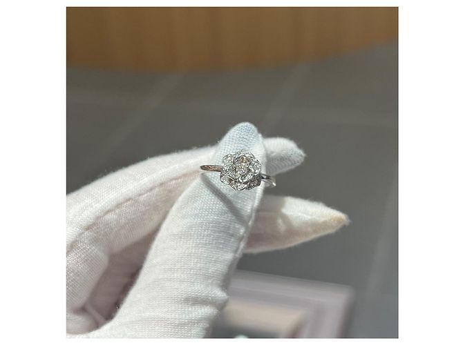 Piaget Rose Ring mit Diamanten in 18k Weißgold Golden - Ansicht 3