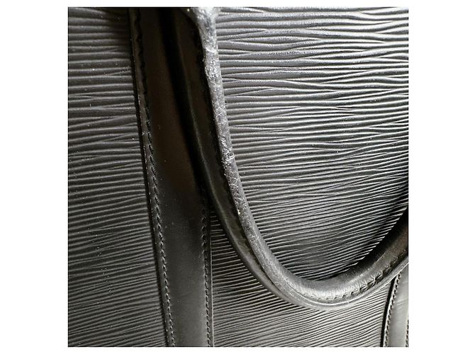 Pasta de Documentos Louis Vuitton em Couro Epi Preto - vista 12
