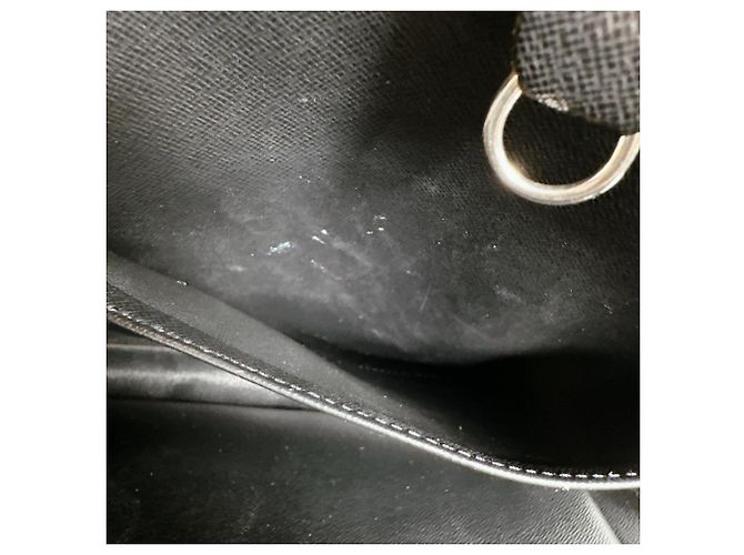 Pasta de Documentos Louis Vuitton em Couro Epi Preto - vista 14