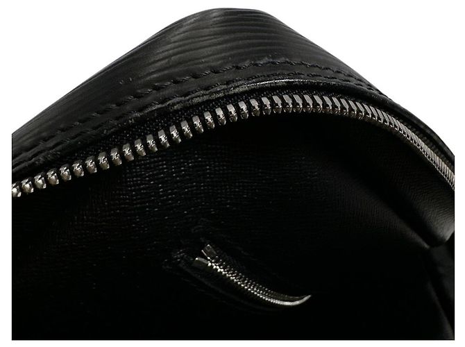 Pasta de Documentos Louis Vuitton em Couro Epi Preto - vista 17