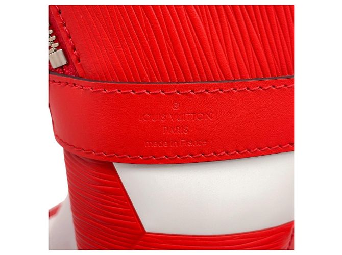 Mochila Louis Vuitton Epi Apollo Roja - vista 15