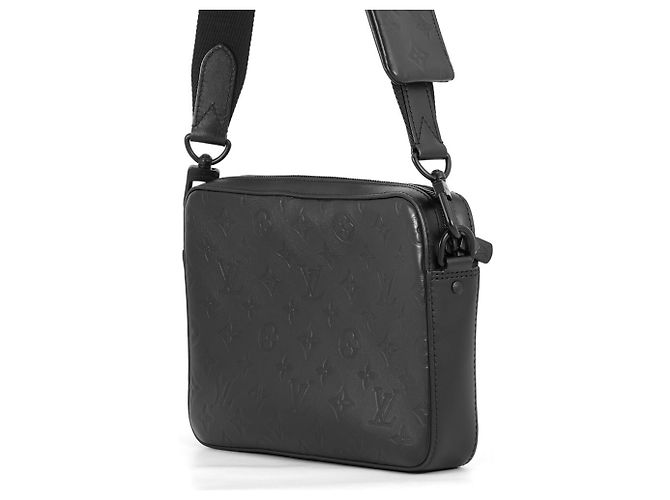 Sac à épaule Louis Vuitton Monogram Shadow Duo Noir - vue 2