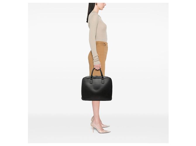 Louis Vuitton Black Taiga Neo Igor Briefcase Nero - vista 6