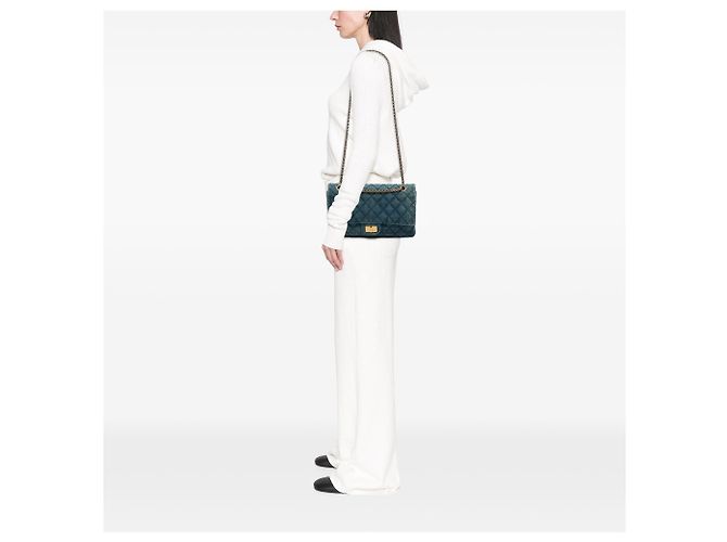 Chanel Blue Quilted Denim Reissue 2.55 Double Flap 227 Azul - vista 6