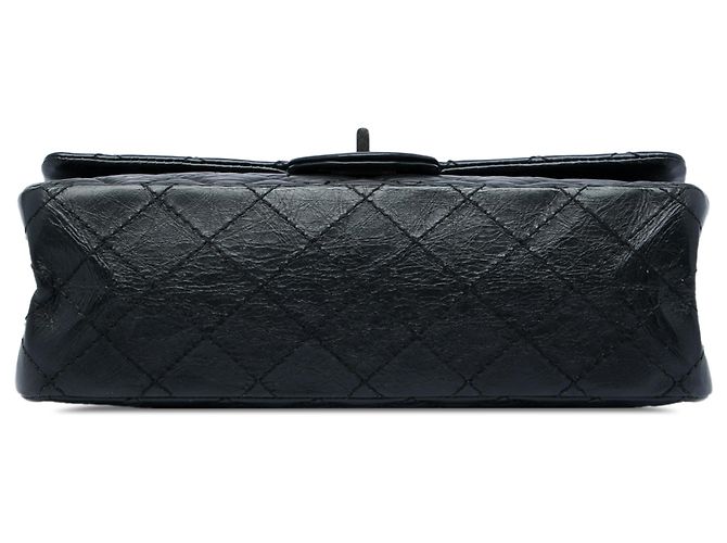 Chanel Black Quilted Aged Calfskin Reissue 2.55 Double Flap 225 Nero - vista 3