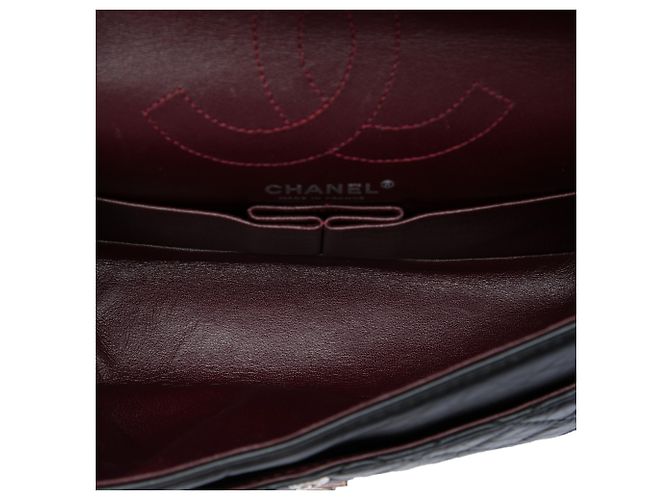 Chanel Black Quilted Aged Calfskin Reissue 2.55 Double Flap 225 Nero - vista 4