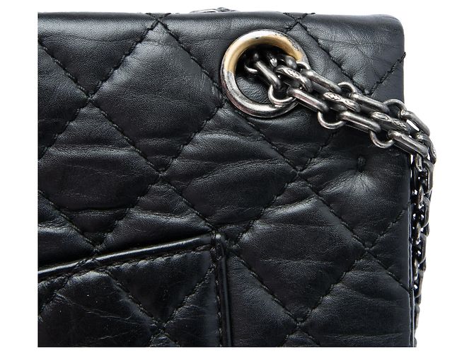 Chanel Black Quilted Aged Calfskin Reissue 2.55 Double Flap 225 Nero - vista 6