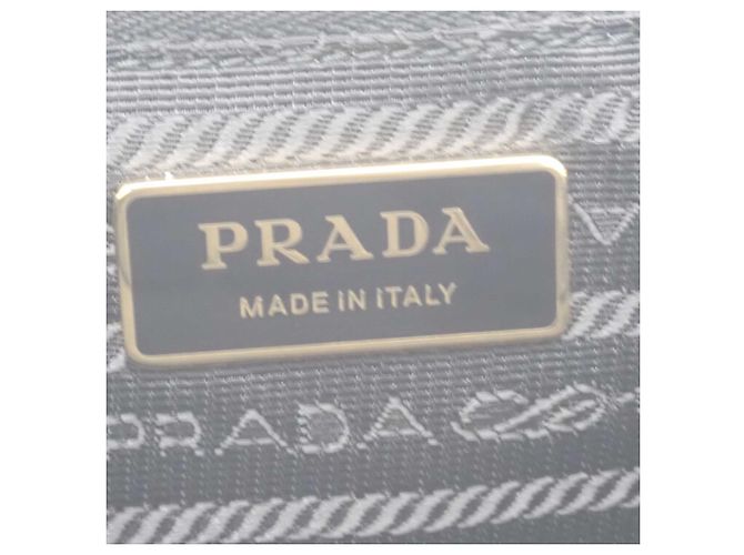 Prada Bolso Bucket Mariner Small en Re-Nylon Azul Azul marino - vista 9